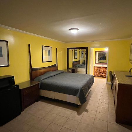Dragon Inn & Suites Fayette 외부 사진