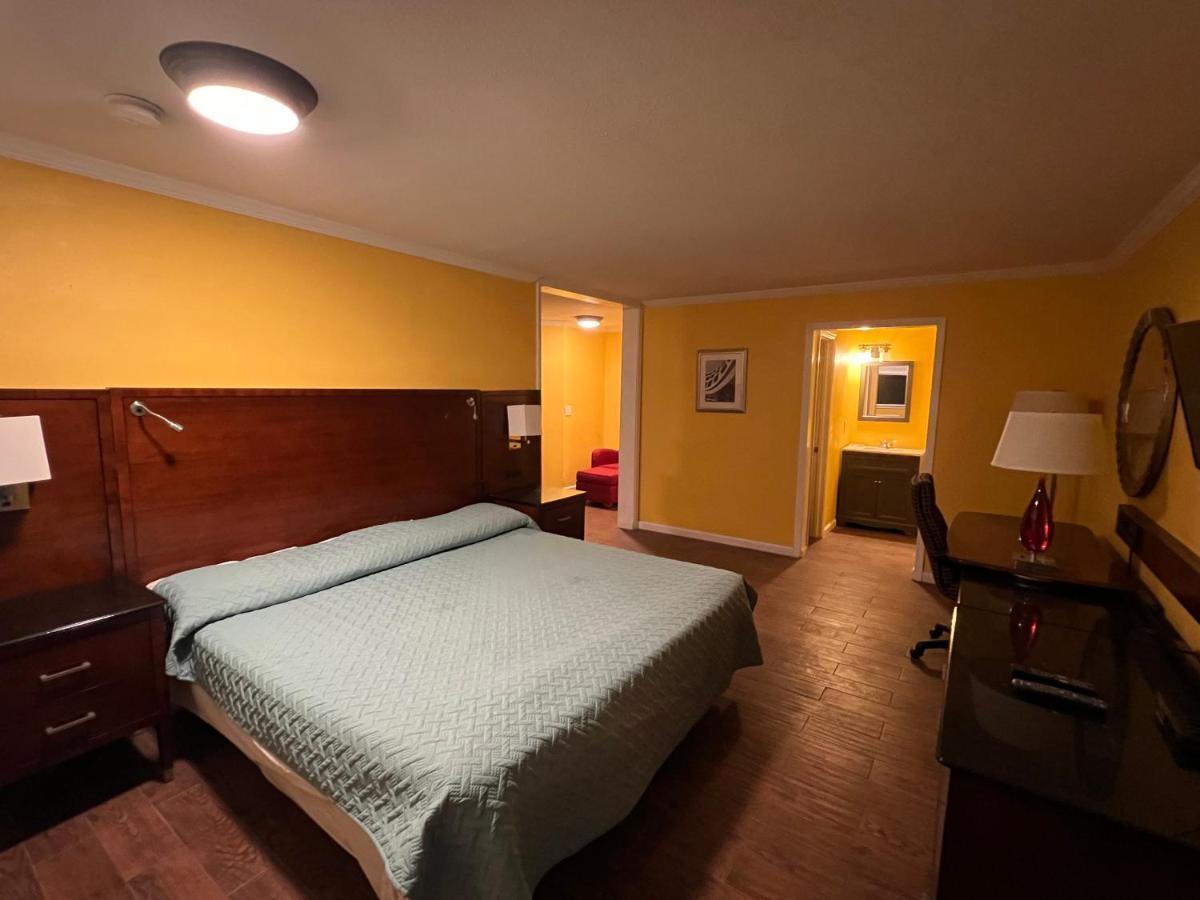 Dragon Inn & Suites Fayette 외부 사진