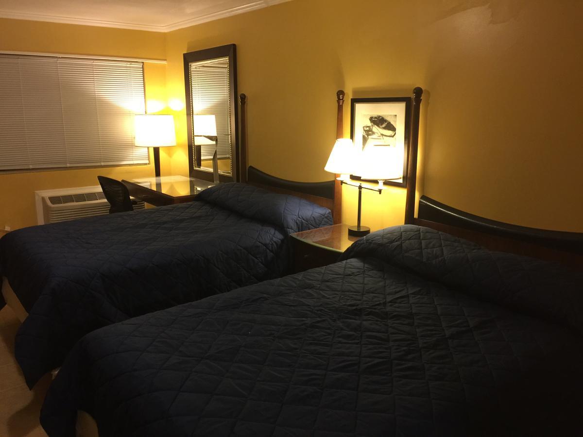 Dragon Inn & Suites Fayette 외부 사진
