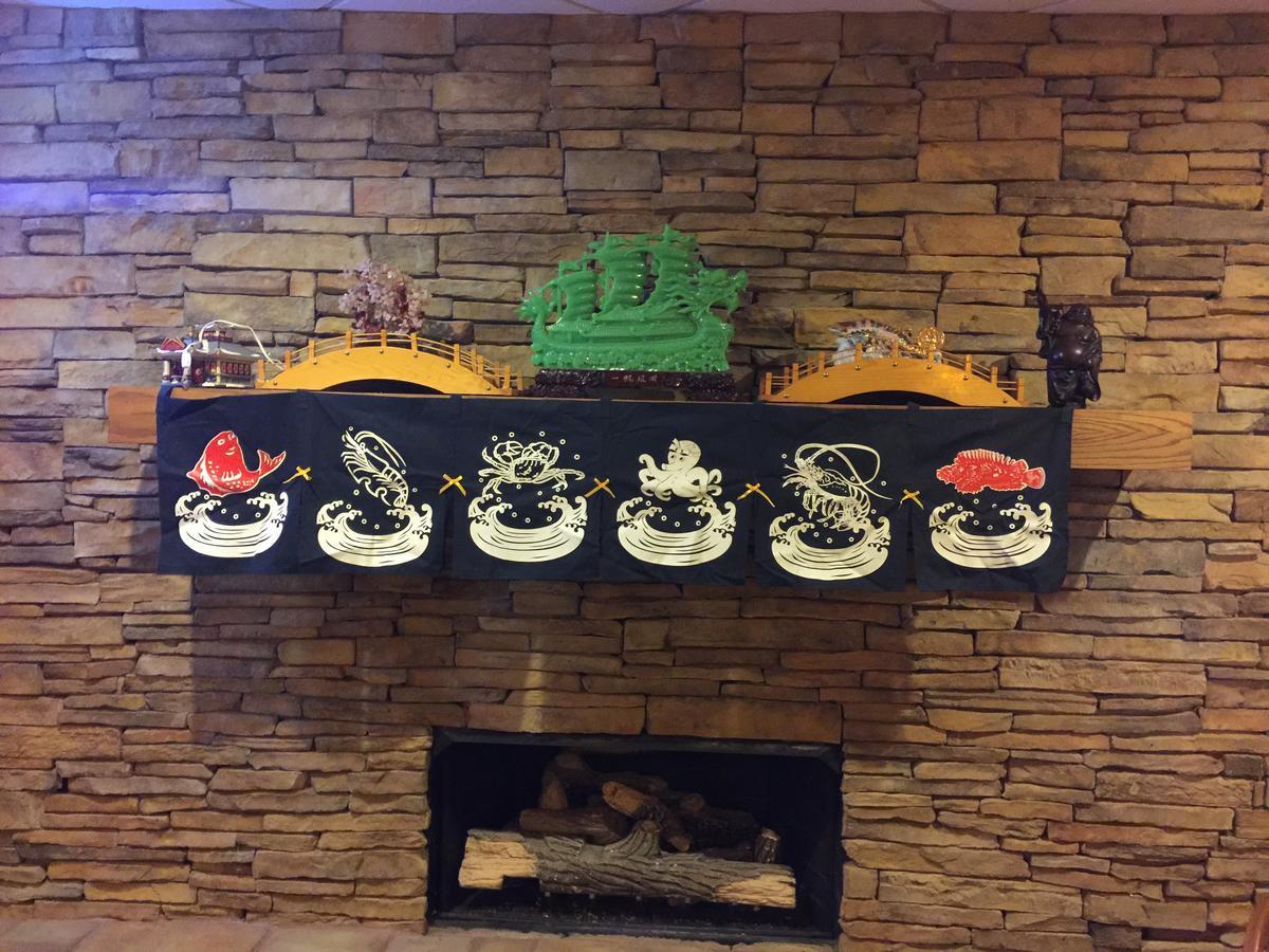Dragon Inn & Suites Fayette 외부 사진